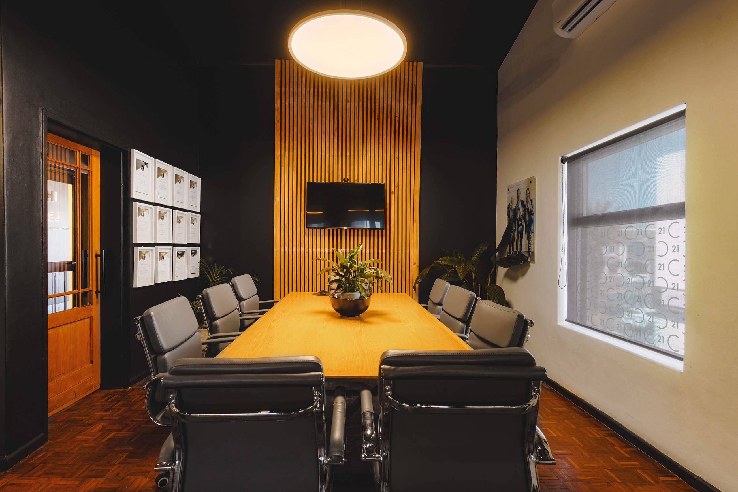 Office photo #4